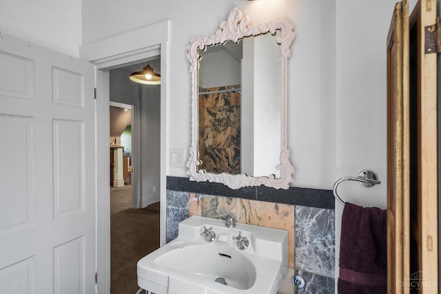 2153 Sinton Ave, Cincinnati, OH 45206 - view of bathroom