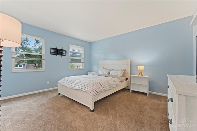 5577 Dove Ln, West Chester, OH 45069 - carpeted bedroom featuring baseboards