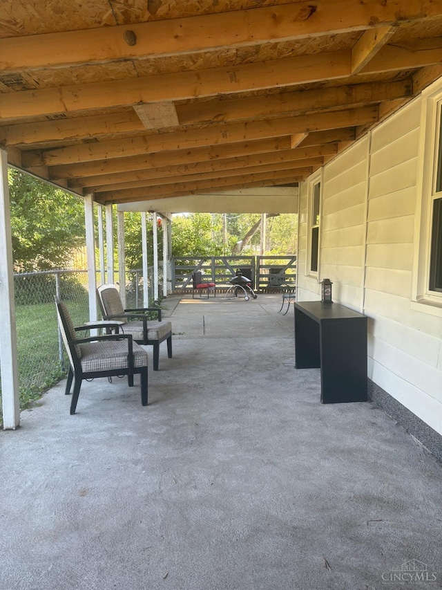 1008 Garden Ave, Middletown, OH 45044 - view of patio / terrace with an exterior structure
