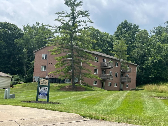 1605 W Augusta Blvd Unit 180, Fairfield, OH 45014 - view of building exterior
