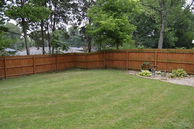 11528 Kenn Rd, Forest Park, OH 45240 - view of yard