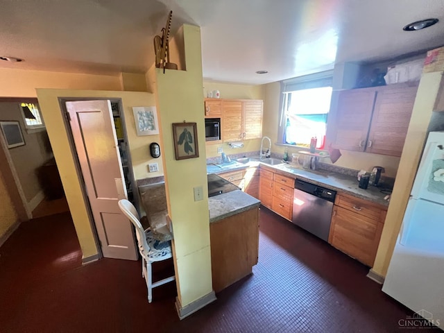 2464 Fairview Ave, Cincinnati, OH 45219 - kitchen featuring dishwasher and freestanding refrigerator