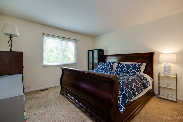 5088 Harvestdale Dr, Mason, OH 45040 - bedroom with light colored carpet and baseboards