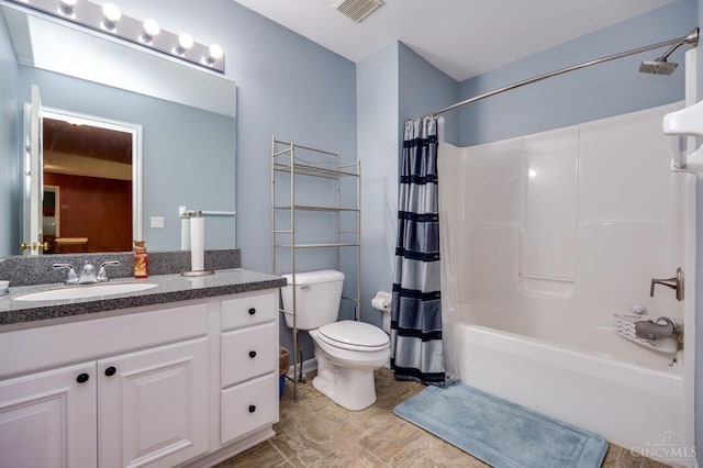 5088 Harvestdale Dr, Mason, OH 45040 - full bathroom with vanity and shower / bath combo with shower curtain