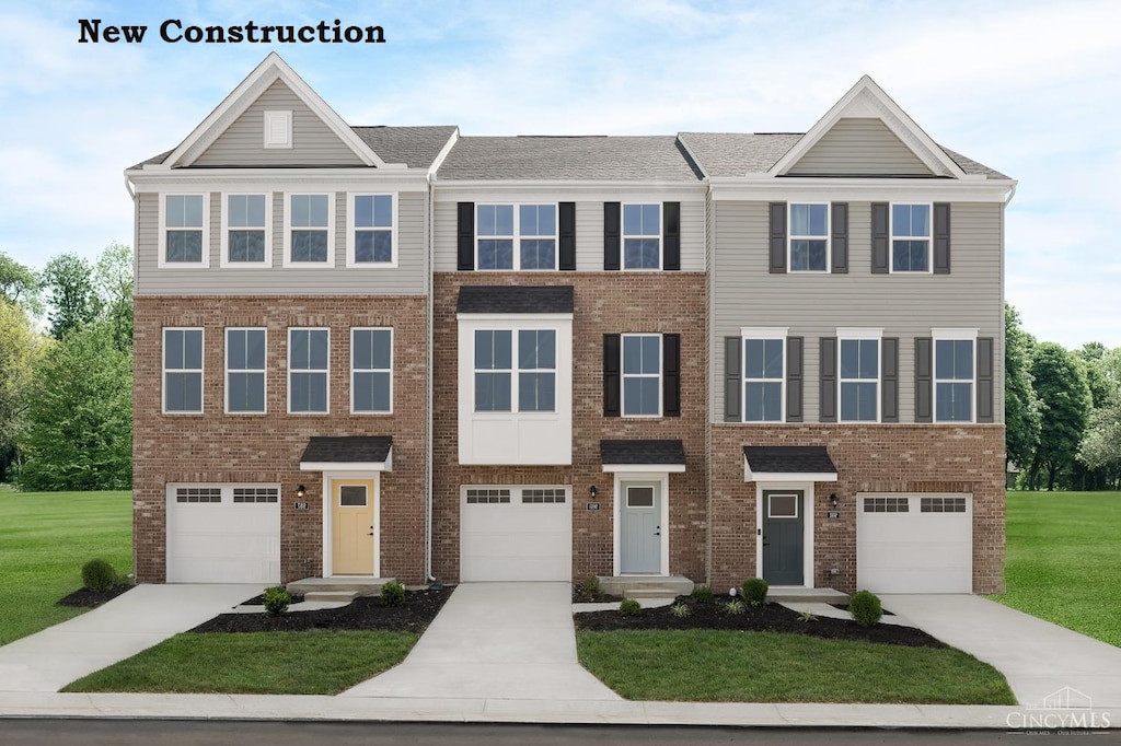 1041 Steamboat Dr, Union Twp, OH 45244 - photo 2
