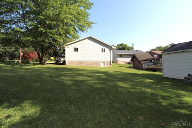 416 N Broadway St, Blanchester, OH 45107 - view of grassy yard