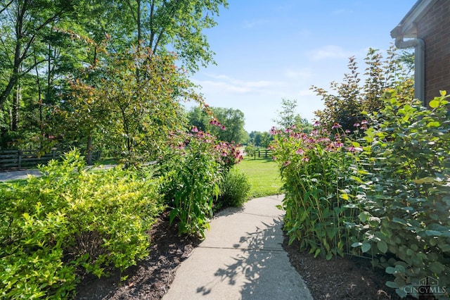 6911 Cozaddale Rd, Goshen, OH 45122 - view of community