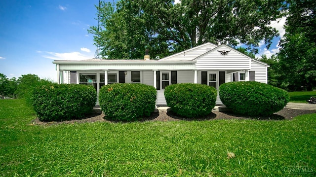 2662 Spring St, Bethel, OH 45106 - ranch-style house with a front lawn
