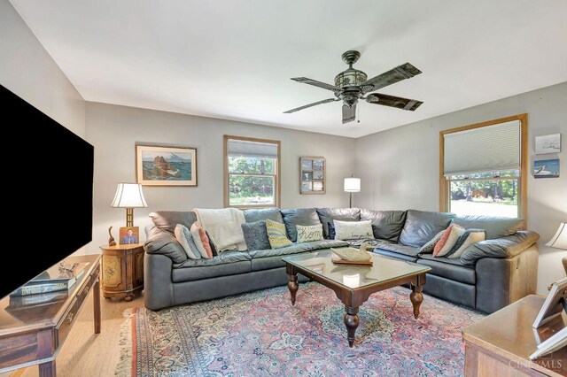 799 Millville Oxford Rd, Hamilton, OH 45013 - living area with a ceiling fan and wood finished floors