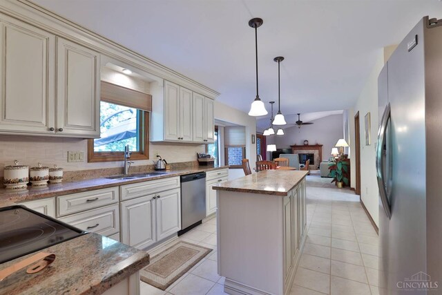 8227 Bent Tree Dr, West Chester, OH 45069 - photo 17