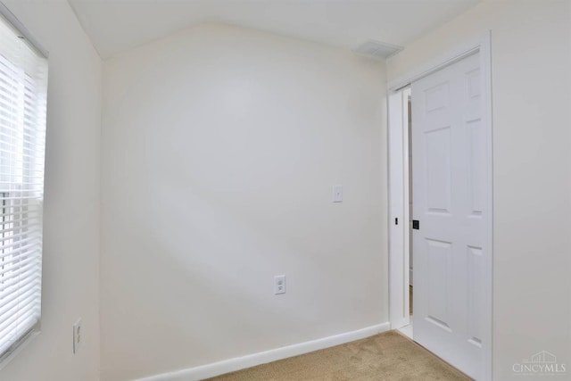 841 Willow Ave, Hamilton, OH 45013 - empty room featuring light carpet and lofted ceiling