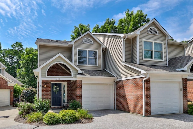 3411 Aston Ct, Cincinnati, OH 45209 - photo 2