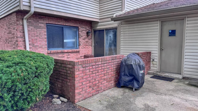 21 Aspen Ct, Springdale, OH 45246 - photo 2