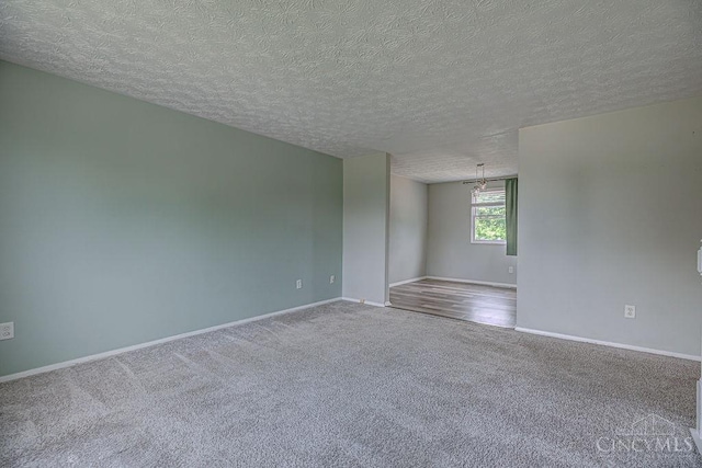 2892 Spruceway Dr, Colerain Twp, OH 45251 - photo 10