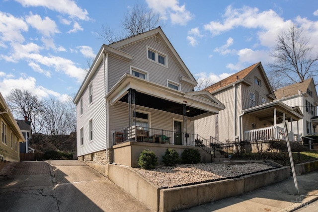1715 William Howard Taft Rd, Cincinnati, OH 45206 - photo 2