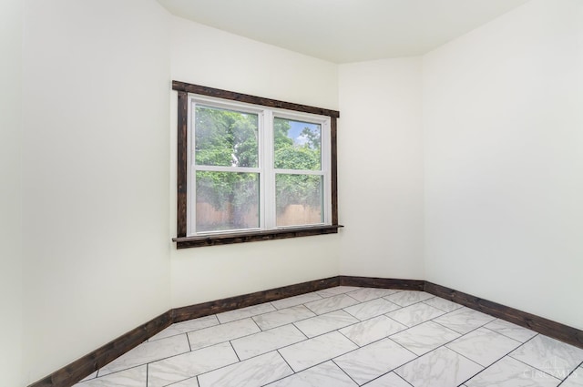 3552 Trimble Ave, Cincinnati, OH 45207 - photo 12