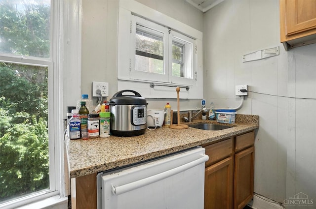 204 Atkinson St, Cincinnati, OH 45219 - photo 14