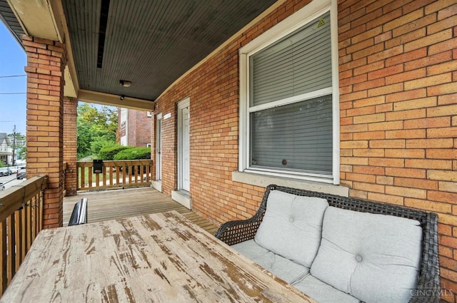 204 Atkinson St, Cincinnati, OH 45219 - photo 3