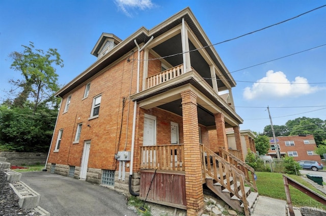 204 Atkinson St, Cincinnati, OH 45219 - photo 2