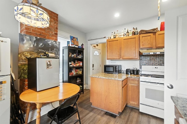 231 Atkinson St, Cincinnati, OH 45219 - photo 9