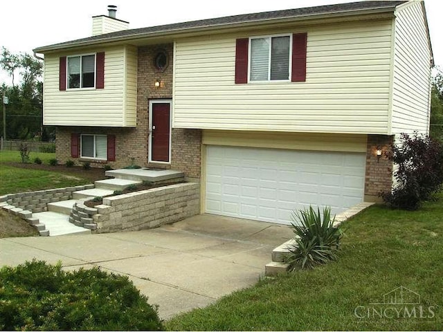 1549 Mandarin Dr, Forest Park, OH 45240 - photo 1