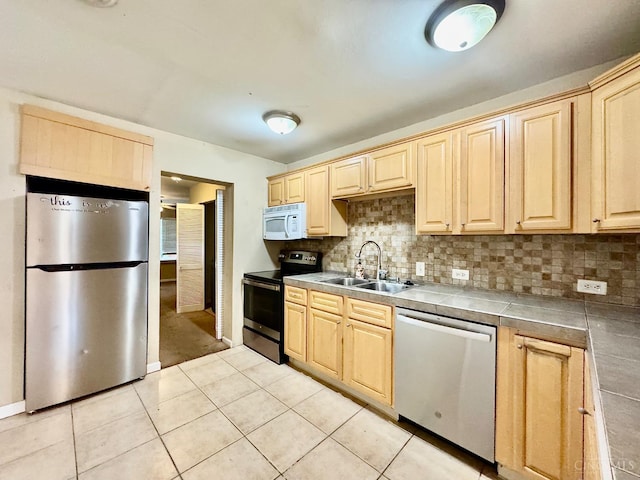 3012 Laverne Dr, Colerain Twp, OH 45251 - photo 4