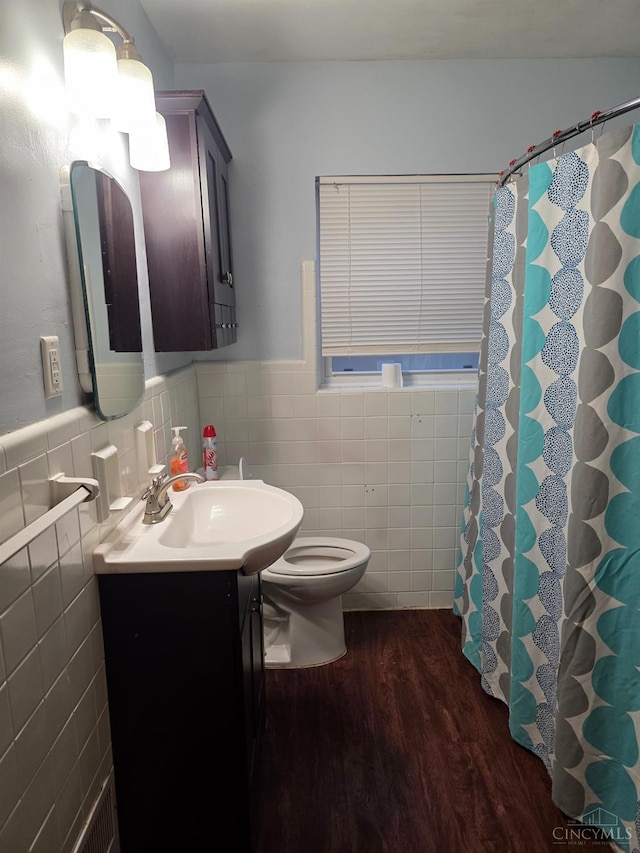 3955 Roswell Ave, Cheviot, OH 45211 - photo 13
