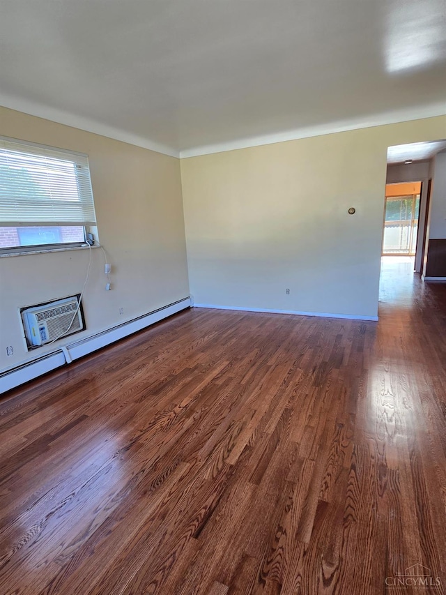 3381 Parkcrest Ln, Cincinnati, OH 45211 - photo 3