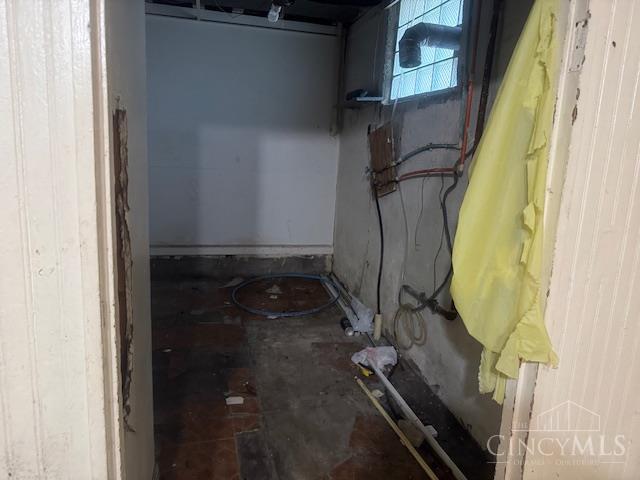 1623 Sutter Ave, Cincinnati, OH 45225 - photo 8