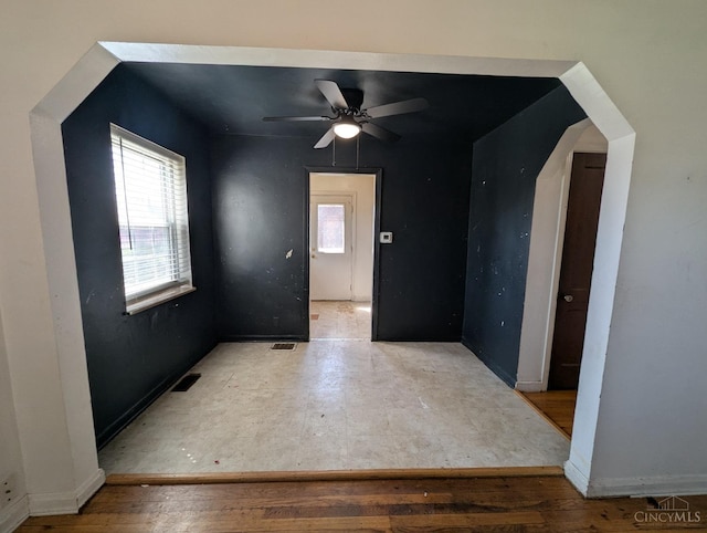 3060 N Hegry Cir, Cincinnati, OH 45238 - photo 3
