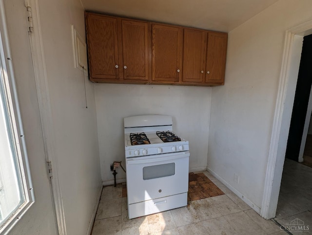3060 N Hegry Cir, Cincinnati, OH 45238 - photo 5
