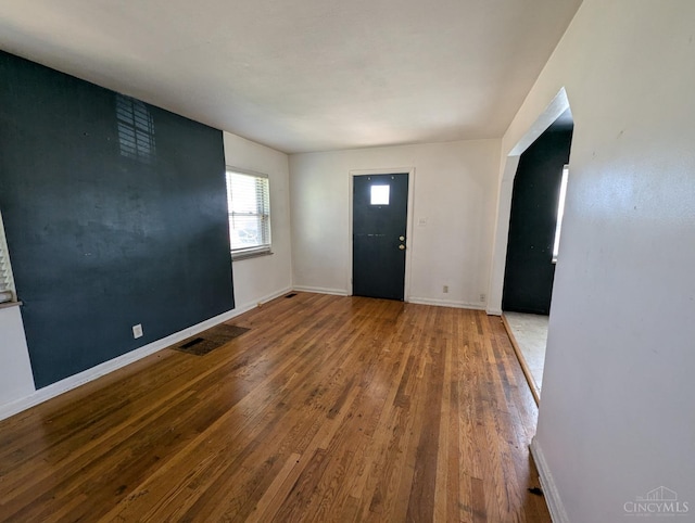 3060 N Hegry Cir, Cincinnati, OH 45238 - photo 2
