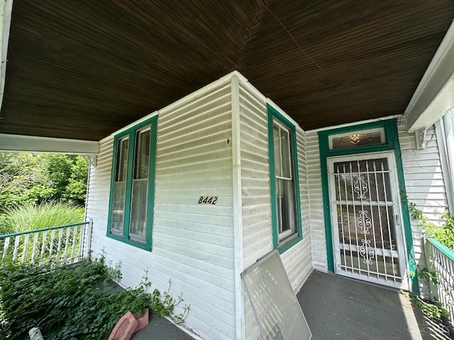 8442 Anthony Wayne Ave, Cincinnati, OH 45216 - photo 12