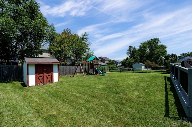 2824 Crest Rd, Colerain Twp, OH 45251 - photo 34