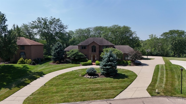 5591 Squirrel Run Ln, Colerain Twp, OH 45247 - photo 2
