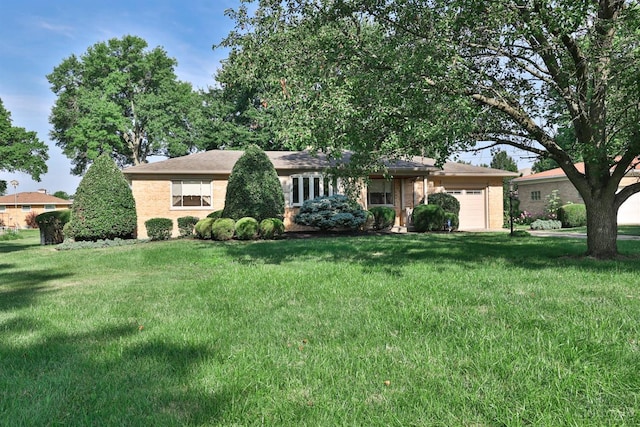 9125 Round Top Rd, Cincinnati, OH 45251 - photo 2