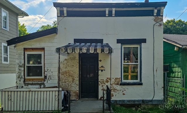 527 Glenwood Ave, Cincinnati, OH 45229 - photo 1