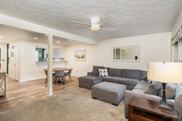 7638 Lake Pointe, Hamilton Twp, OH 45039 - photo 2