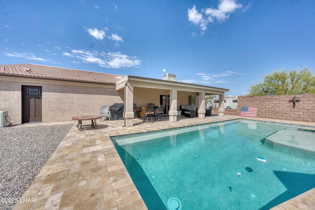 1430 Murphy Dr, Lake Havasu City, AZ 86404 - view of swimming pool featuring outdoor lounge area, a patio area, fence, and central AC unit