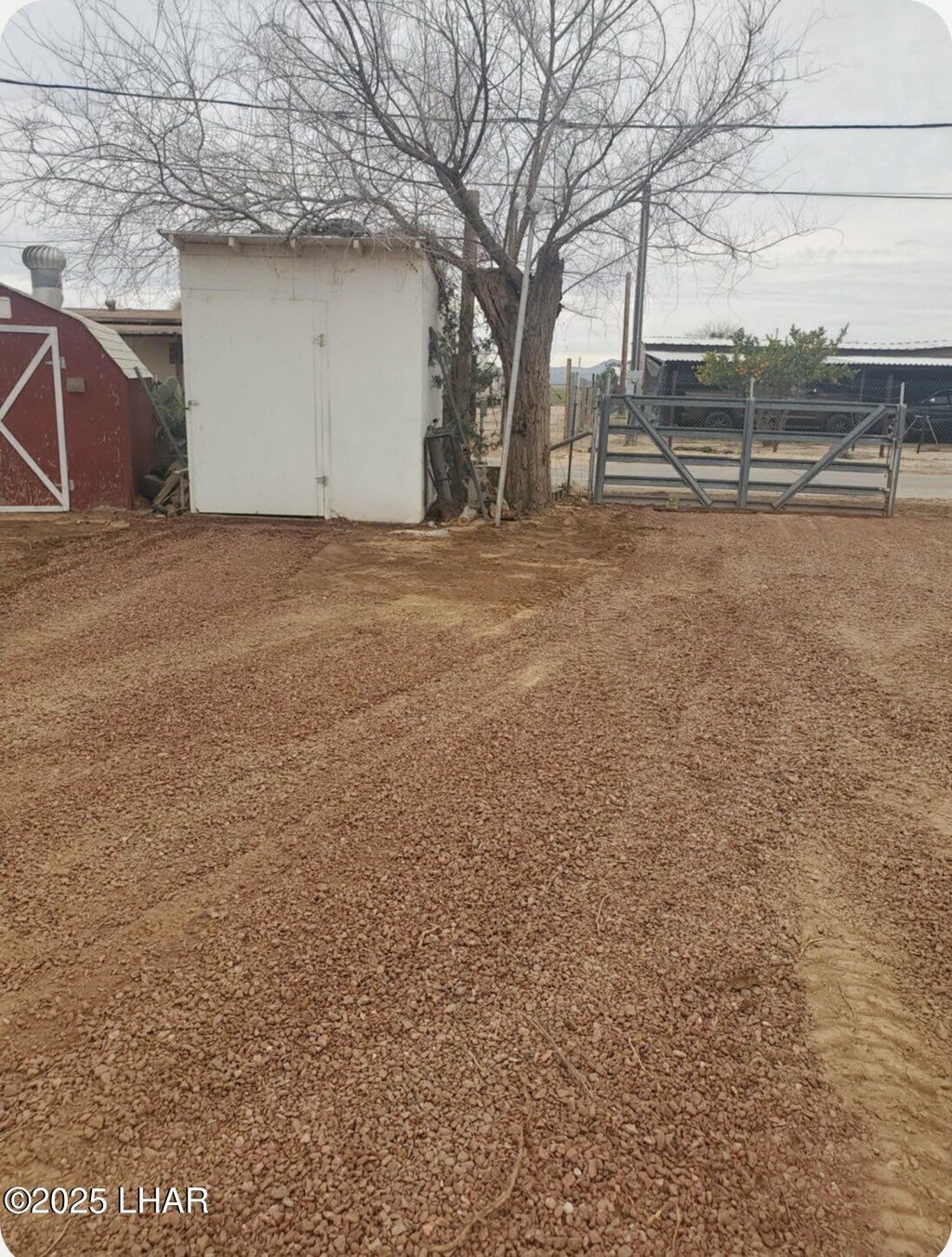 70721 Grape Ave, Wenden, AZ 85357