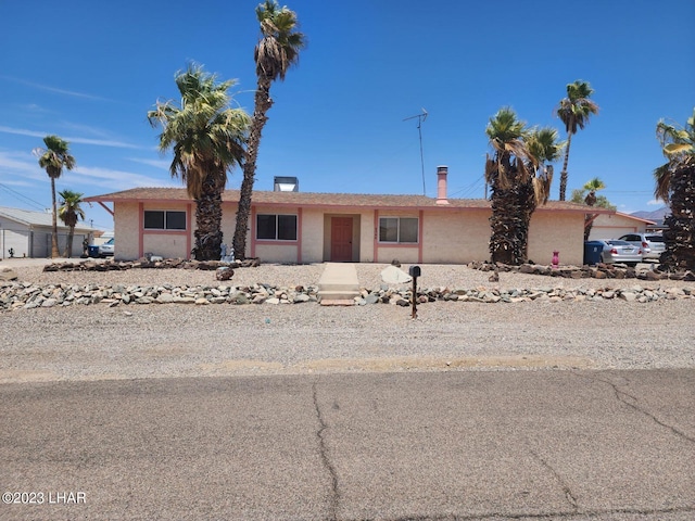 2755 Widgeon Ln, Lake Havasu City, AZ 86403 - view of front of house