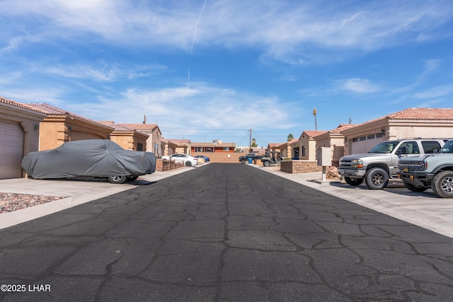 406 Noland Ct, Lake Havasu City, AZ 86403 - view of asphalt road with a residential view