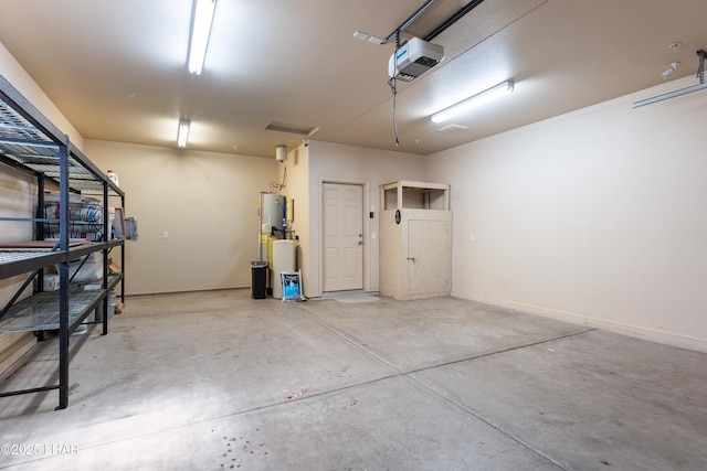 406 Noland Ct, Lake Havasu City, AZ 86403 - garage featuring a garage door opener