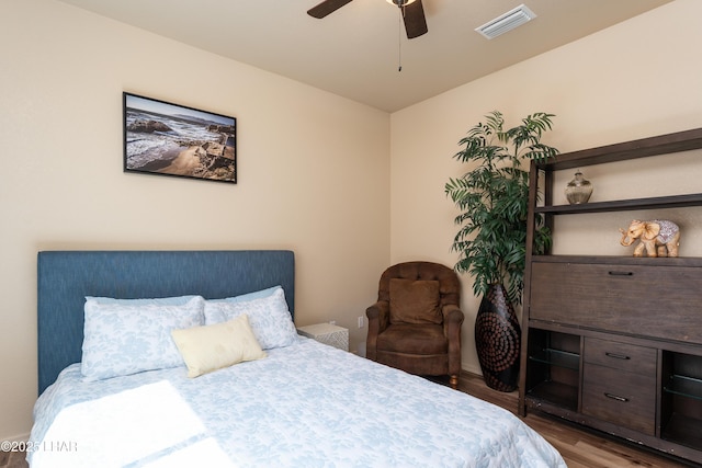 406 Noland Ct, Lake Havasu City, AZ 86403 - bedroom featuring wood finished floors and a ceiling fan