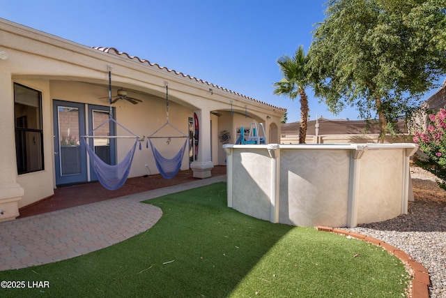 2620 Via Palma, Lake Havasu City, AZ 86406 - view of yard featuring a ceiling fan and a patio area