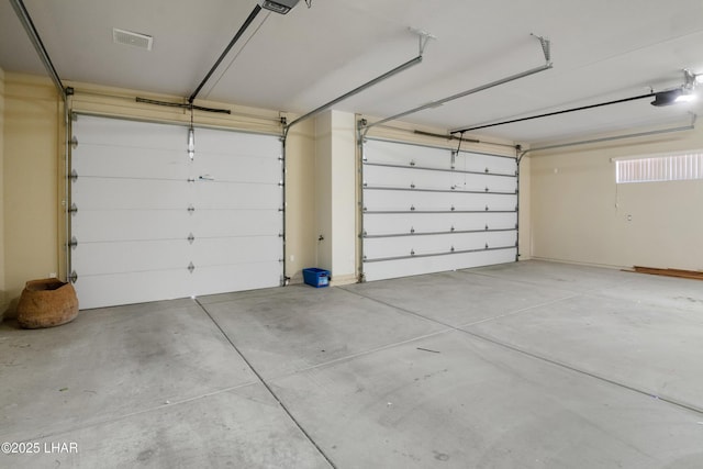 2620 Via Palma, Lake Havasu City, AZ 86406 - garage featuring a garage door opener