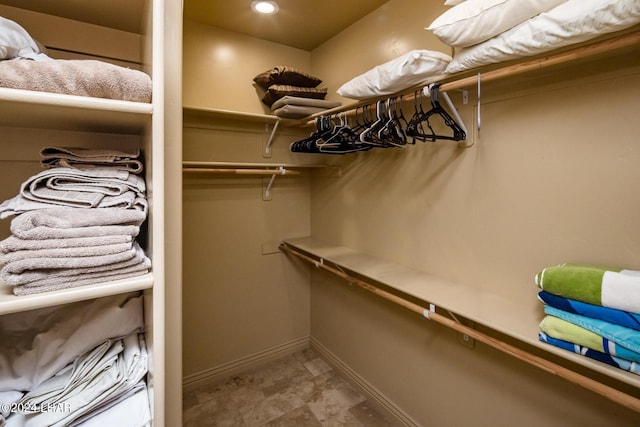 view of spacious closet