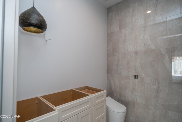 6724 Corte De Los Bueyes, Lake Havasu City, AZ 86404 - bathroom with toilet