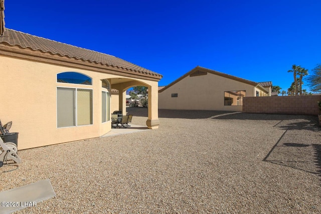 view of yard with a patio