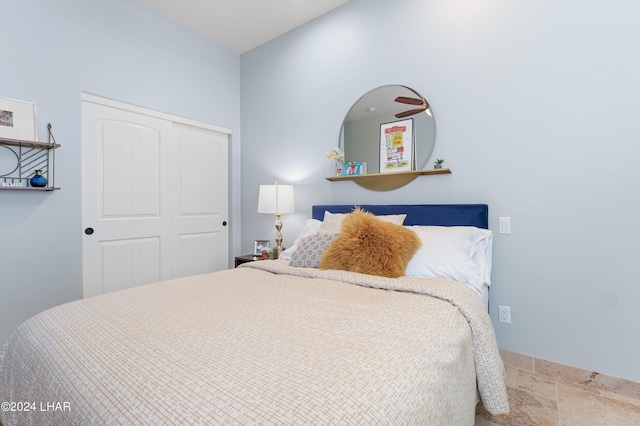 bedroom with a closet